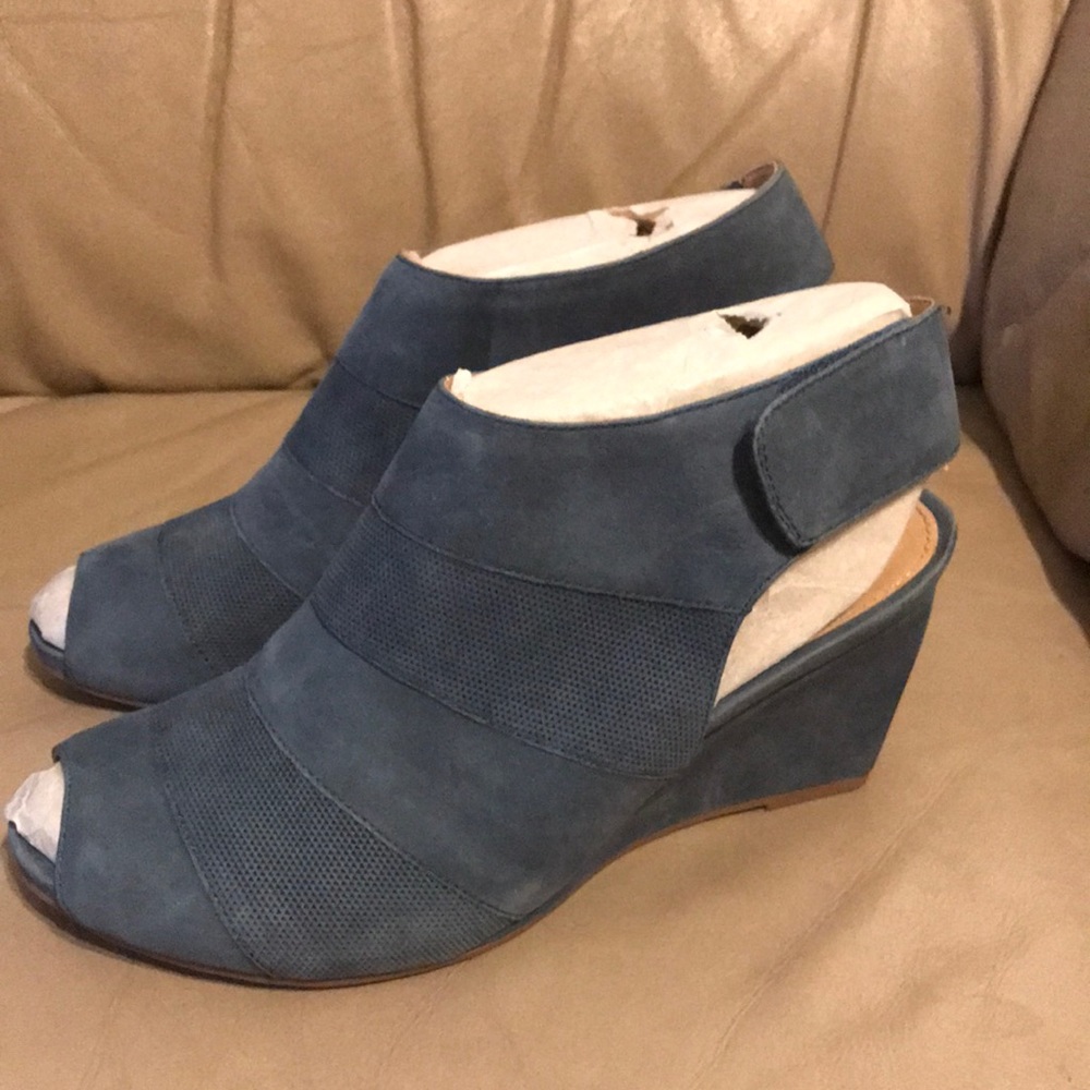 Earthies manza Moroccan blue shoe